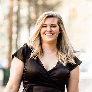 Meet your Posher, Casey
